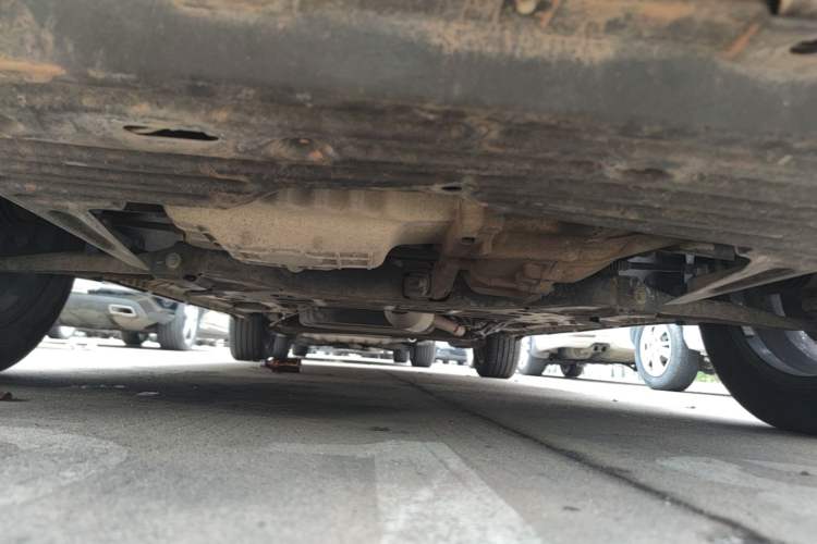 Used BAIC Weiwang M50F 2017 1.3T Standard Model Chassis Front