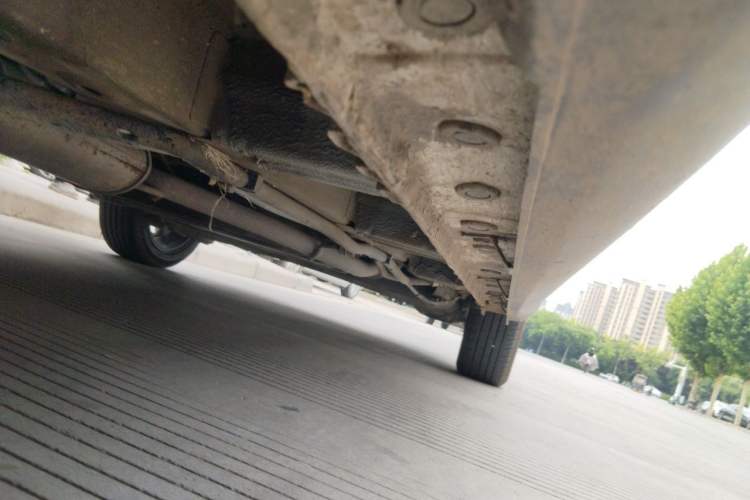 Used BAIC Weiwang M50F 2017 1.5L Standard Model Chassis Front Left