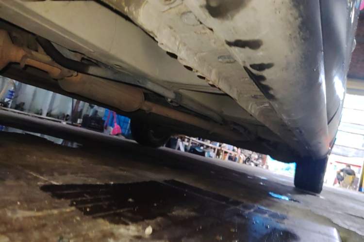 Used BAIC Weiwang M50F 2017 1.5L Standard Model Chassis Front Left