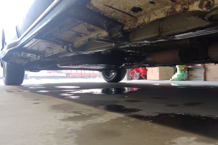 Used BAIC Weiwang M50F 2017 1.5L Luxury Model Chassis Front Right