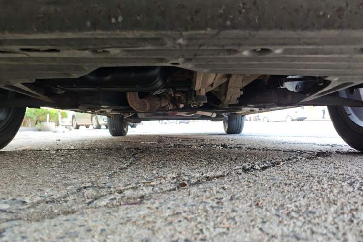 Used BAIC Weiwang M50F 2017 1.5L Standard Model Chassis Front