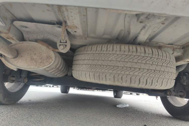 Used BAIC Weiwang M50F 2017 1.5L Comfort Edition Chassis Rear