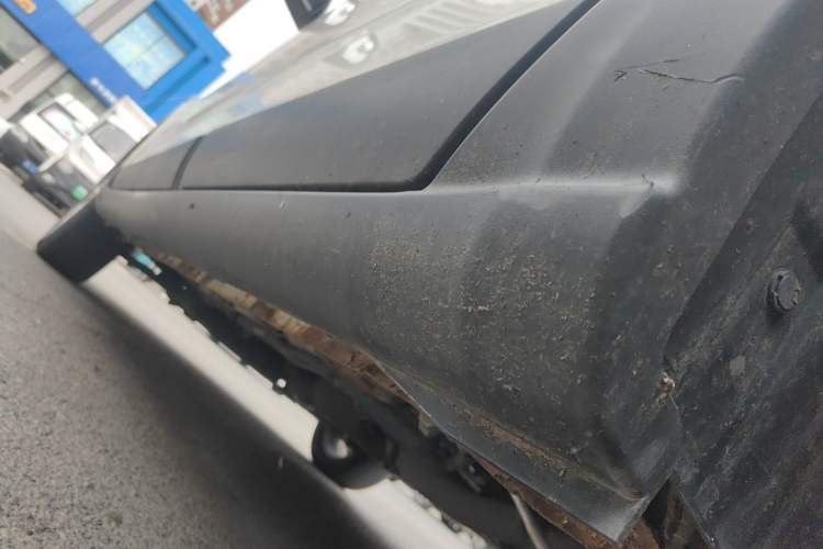 Used BAIC Weiwang M50F 2017 1.5L Comfort Edition Chassis Rear Left