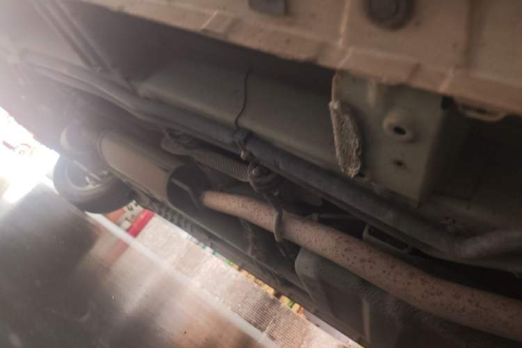 Used BAIC Weiwang M50F 2017 1.5L Luxury Model Chassis Rear Left