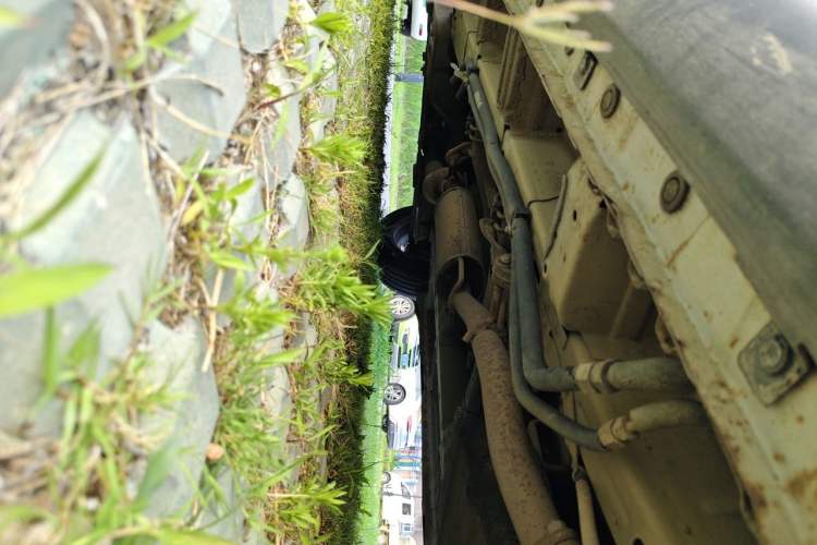 Used BAIC Weiwang M50F 2017 1.5L Standard Model Chassis Rear Left