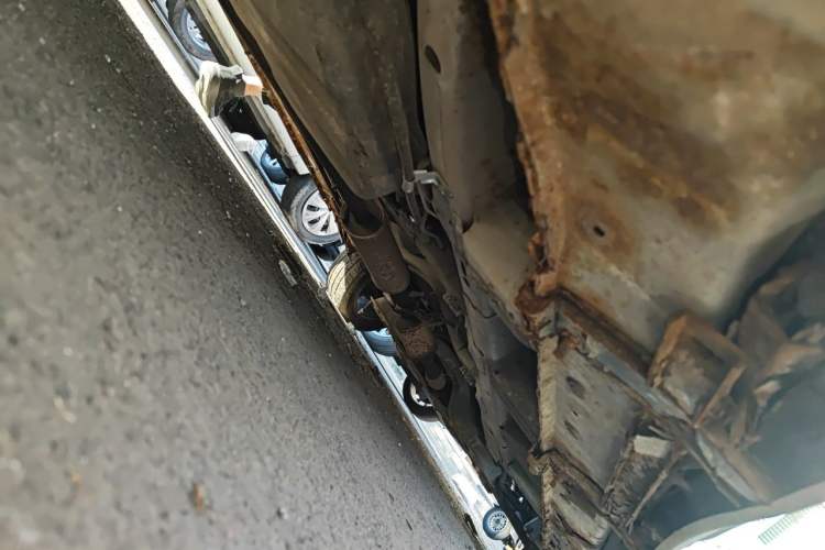 Used BAIC Weiwang M50F 2017 1.5L Luxury Model Chassis Rear Right
