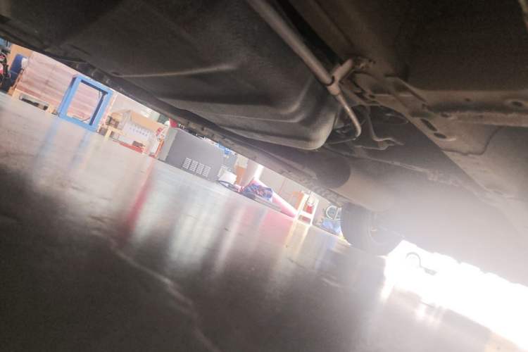 Used BAIC Weiwang M50F 2017 1.5L Luxury Model Chassis Rear Right