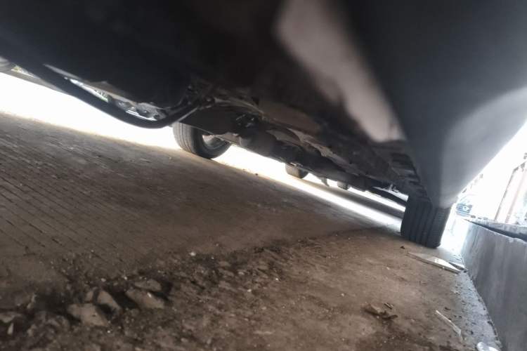 Used BAIC Weiwang M50F 2017 1.5L Luxury Model Chassis Rear Right