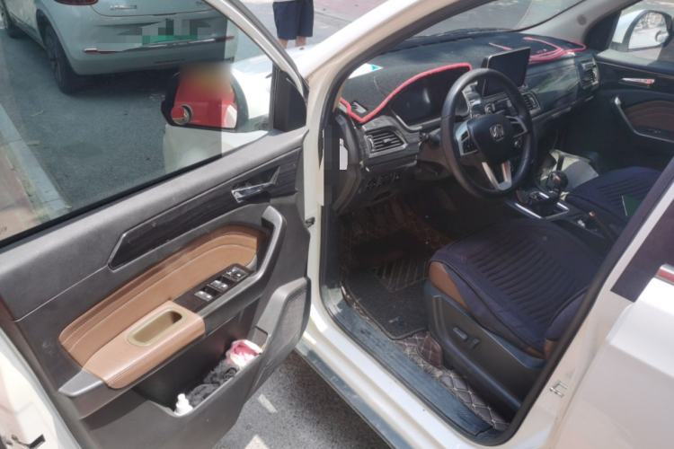 Used BAIC Weiwang M50F 2017 1.5L Luxury Model Driver Seat