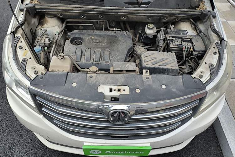 Used BAIC Weiwang M50F 2017 1.5L Comfort Edition Engine Bay