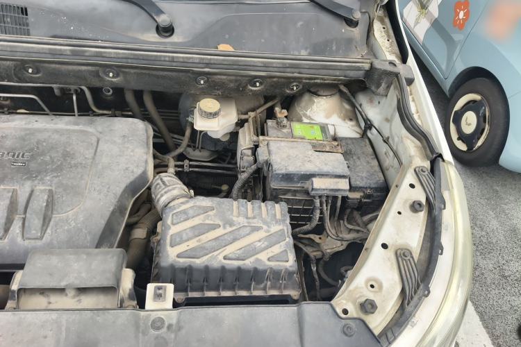 Used BAIC Weiwang M50F 2017 1.5L Comfort Edition Engine Bay Left