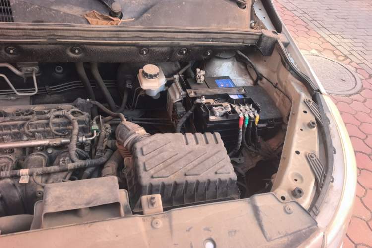 Used BAIC Weiwang M50F 2017 1.5L Value Edition Engine Bay Left