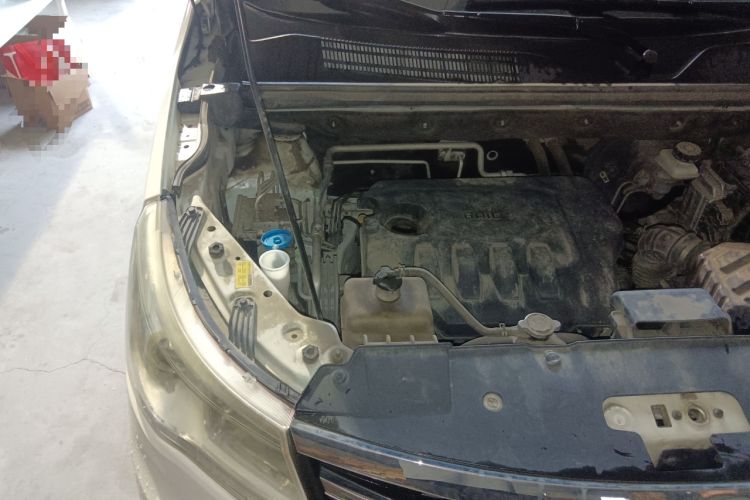Used BAIC Weiwang M50F 2017 1.5L Luxury Model Engine Bay Right
