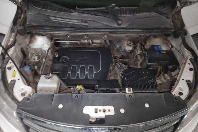 Used BAIC Weiwang M50F 2017 1.5L Comfort Edition Engine Bay