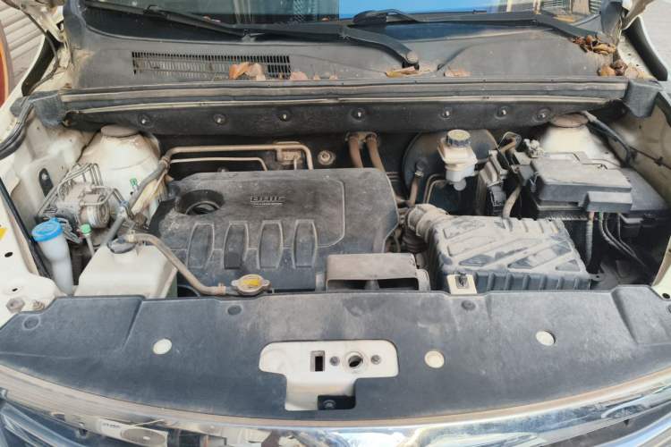 Used BAIC Weiwang M50F 2017 1.5L Luxury Model Engine Bay