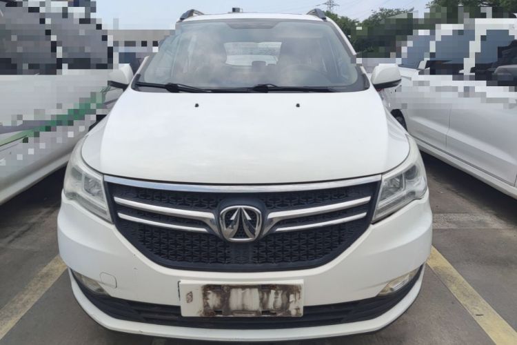 Used BAIC Weiwang M50F 2017 1.3T Standard Model Front