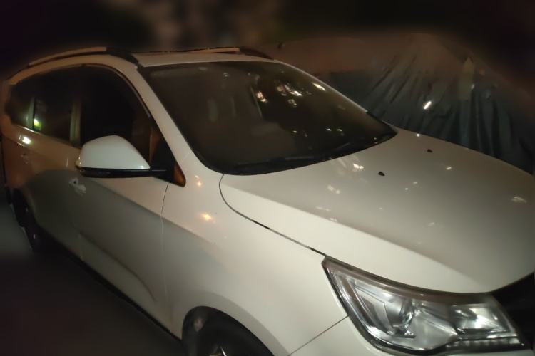 Used BAIC Weiwang M50F 2017 1.5L Luxury Model Front Right 45 Deg