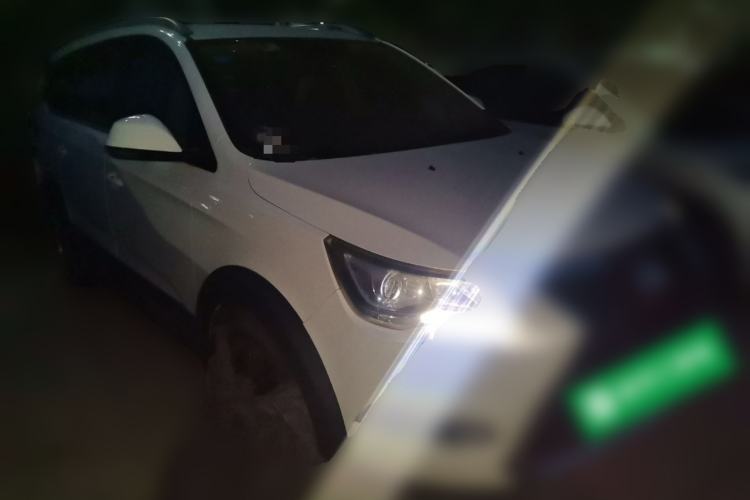 Used BAIC Weiwang M50F 2017 1.5L Comfort Edition Front Right 45 Deg