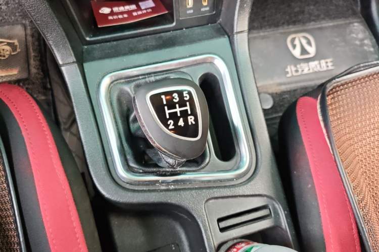 Used BAIC Weiwang M50F 2017 1.5L Standard Model Gear Lever