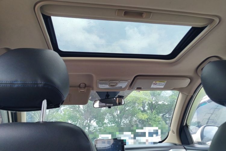 Used BAIC Weiwang M50F 2017 1.3T Standard Model Headliner
