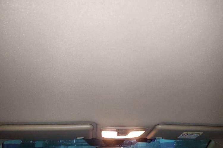 Used BAIC Weiwang M50F 2017 1.5L Comfort Edition Headliner