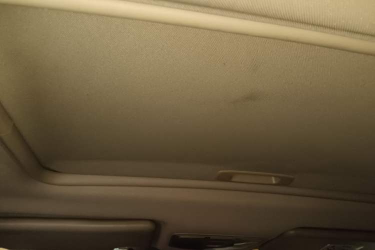 Used BAIC Weiwang M50F 2017 1.5L Luxury Model Headliner