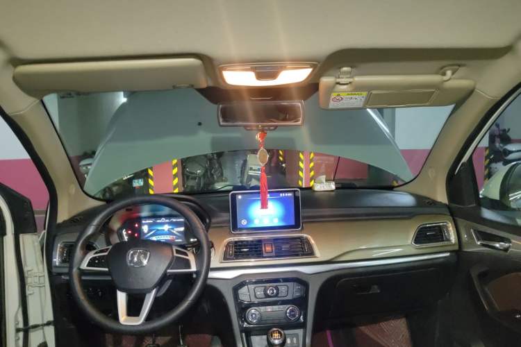 Used BAIC Weiwang M50F 2017 1.3T Comfort Edition Headliner
