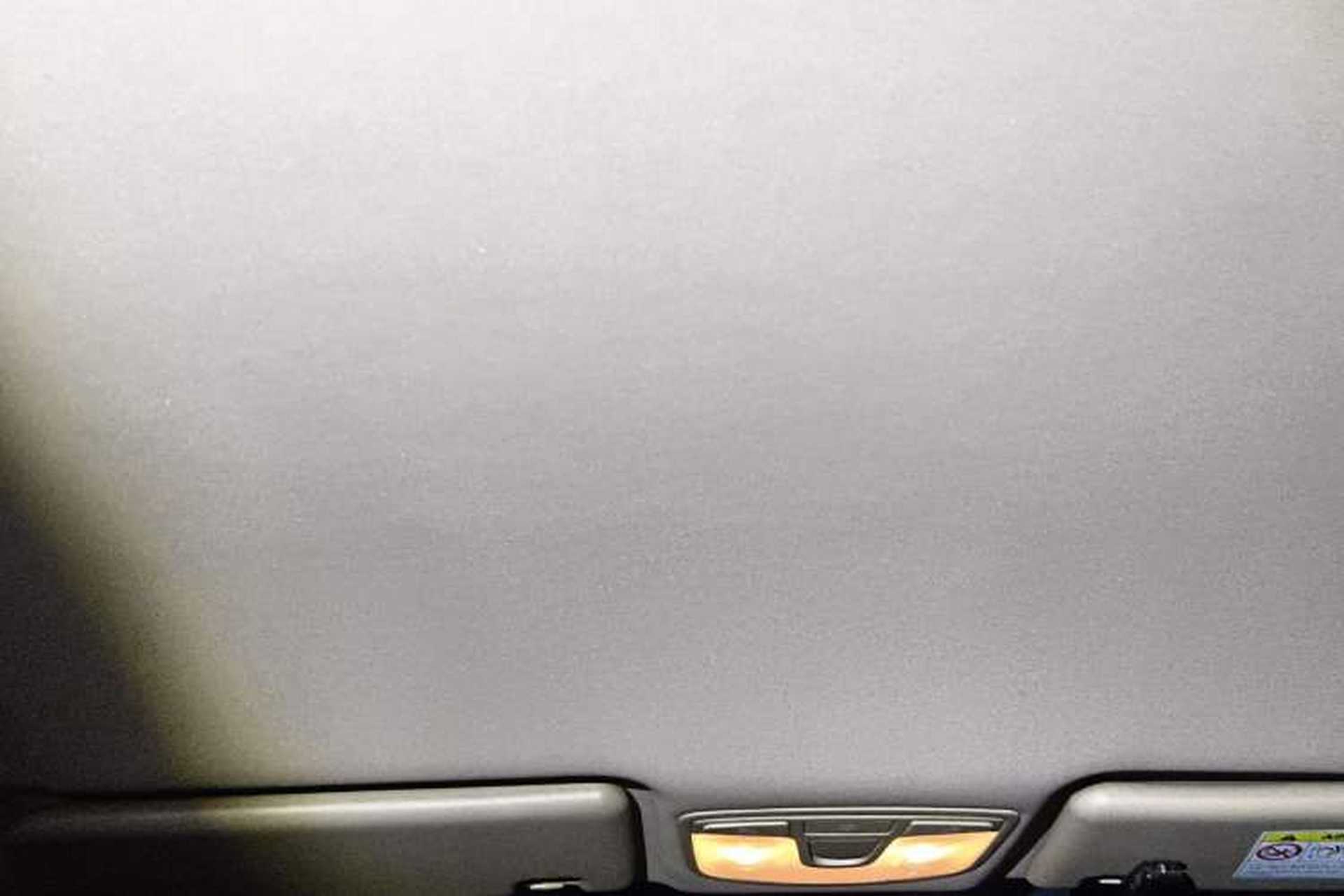 Used BAIC Weiwang M50F 2017 1.5L Comfort Edition Headliner