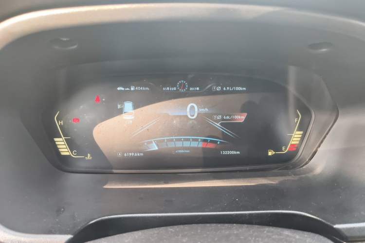 Used BAIC Weiwang M50F 2017 1.5L Comfort Edition Instrument Cluster
