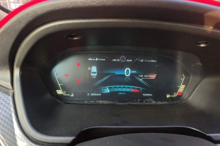 Used BAIC Weiwang M50F 2017 1.5L Comfort Edition Instrument Cluster