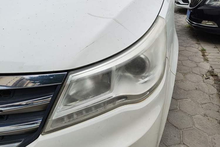 Used BAIC Weiwang M50F 2017 1.5L Comfort Edition Left Front Headlight