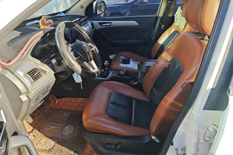 Used BAIC Weiwang M50F 2017 1.5L Luxury Model Left Front Seat