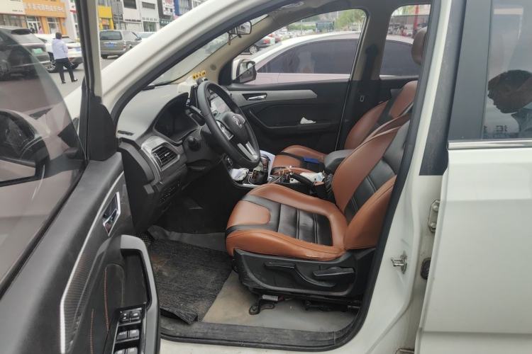 Used BAIC Weiwang M50F 2017 1.5L Comfort Edition Left Front Seat