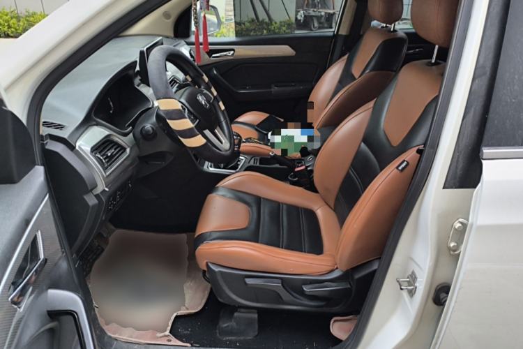 Used BAIC Weiwang M50F 2017 1.5L Comfort Edition Left Front Seat