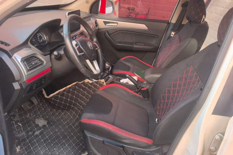 Used BAIC Weiwang M50F 2017 1.5L Value Edition Left Front Seat