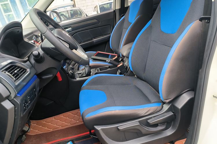 Used BAIC Weiwang M50F 2017 1.5L Standard Model Left Front Seat
