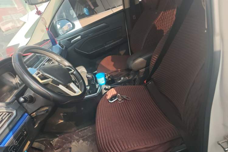Used BAIC Weiwang M50F 2017 1.5L Value Edition Left Front Seat