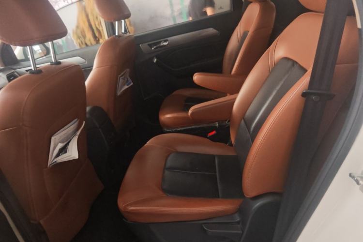 Used BAIC Weiwang M50F 2017 1.5L Luxury Model Left Rear Seat