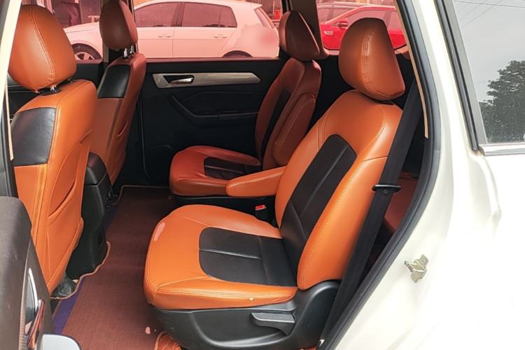 Used BAIC Weiwang M50F 2017 1.5L Comfort Edition Left Rear Seat