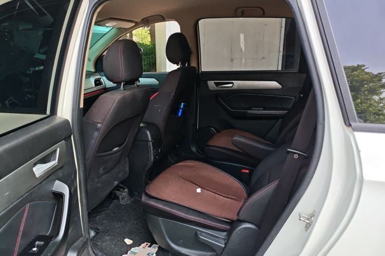 Used BAIC Weiwang M50F 2017 1.5L Standard Model Left Rear Seat