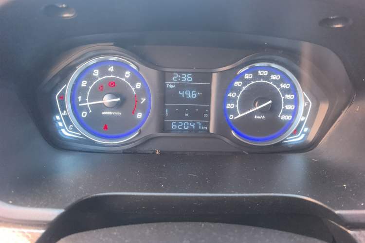Used BAIC Weiwang M50F 2017 1.5L Value Edition Odometer Close Up