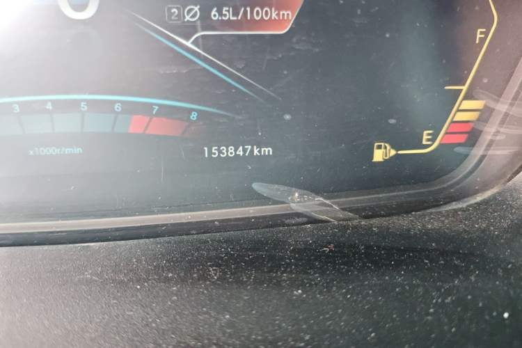 Used BAIC Weiwang M50F 2017 1.5L Standard Model Odometer Close Up