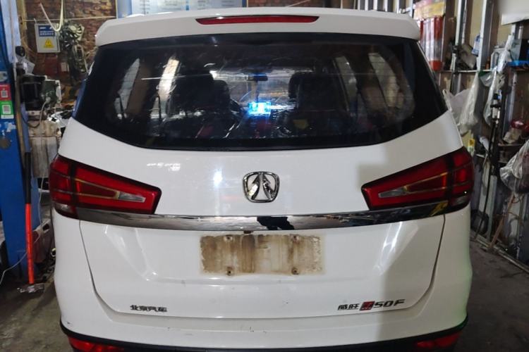 Used BAIC Weiwang M50F 2017 1.5L Standard Model Rear