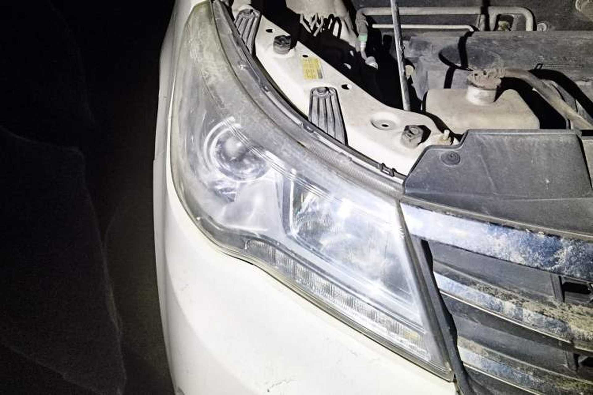 Used BAIC Weiwang M50F 2017 1.5L Comfort Edition Right Front Headlight