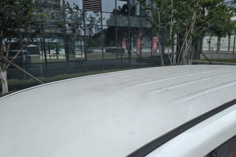 Used BAIC Weiwang M50F 2017 1.5L Standard Model Roof