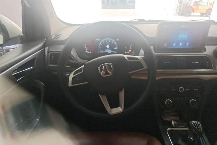 Used BAIC Weiwang M50F 2017 1.5L Luxury Model Steering Wheel