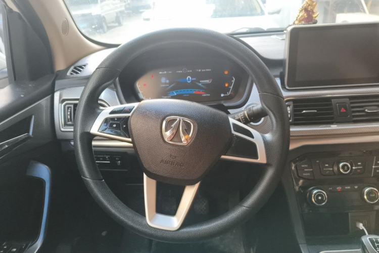 Used BAIC Weiwang M50F 2017 1.5L Luxury Model Steering Wheel