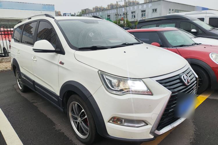 Used BAIC Weiwang M60 2017 1.5T CVT Diamond Edition Exterior 2