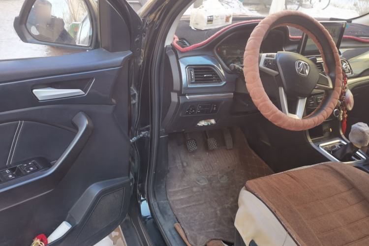 Used BAIC Weiwang M60 2017 1.5L Manual Platinum Edition Driver Seat