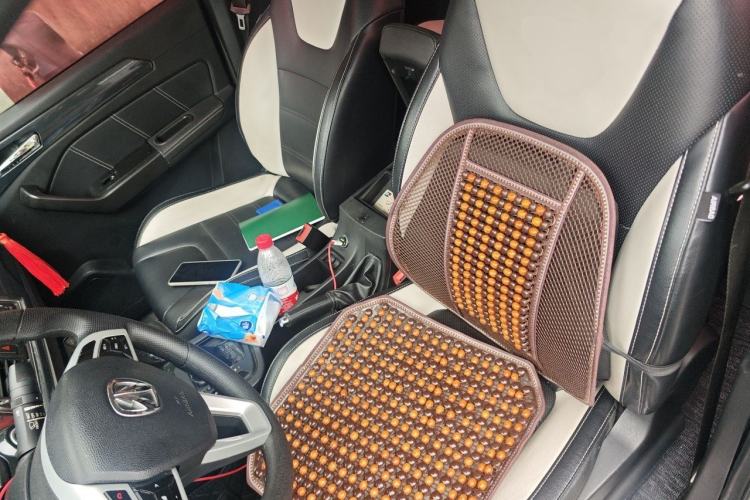 Used BAIC Weiwang M60 2017 1.5T CVT King Edition Left Front Seat